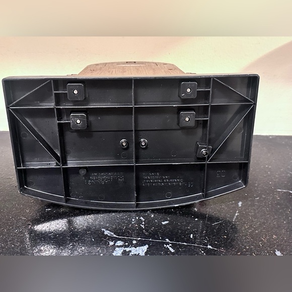 Vintage M&M Rockin’ Roll Café Juke Box Dispenser - Picture 6 of 7